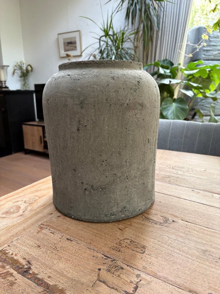 Mooie landelijk stenen pot, grijs, Ophalen, Rond, Pot of Kruik, Zo goed als nieuw