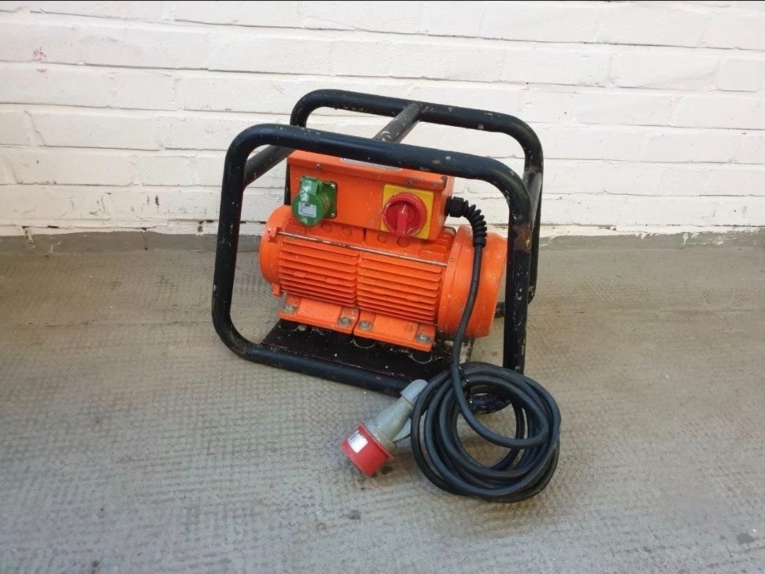AFE 2000T hoog Frequent Omvormer met Stalen Frame, Ophalen of Verzenden, Gebruikt