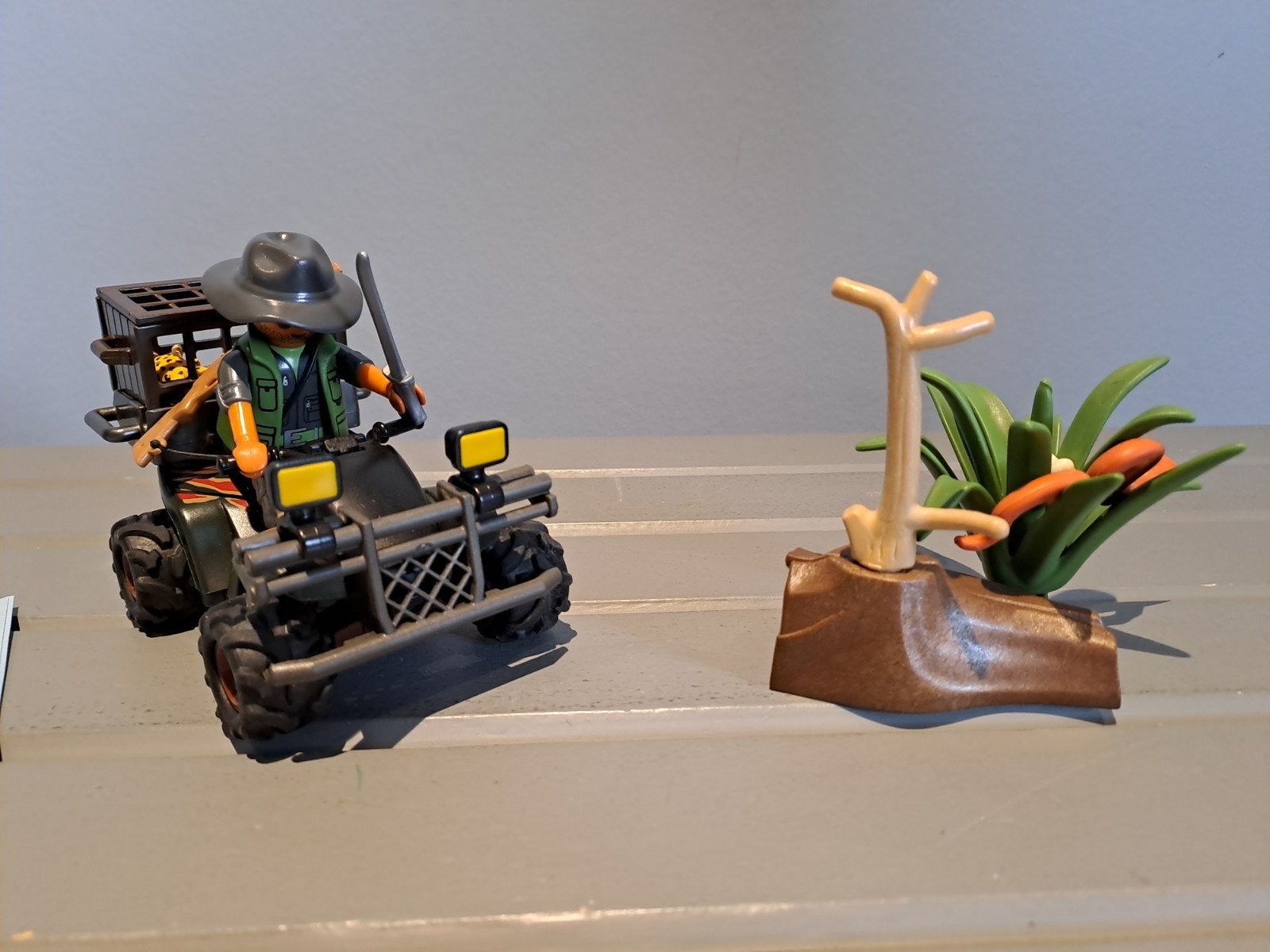 Playmobil 6939. Stroper met quad. Inclusief boekje., Ophalen of Verzenden, Zo goed als nieuw
