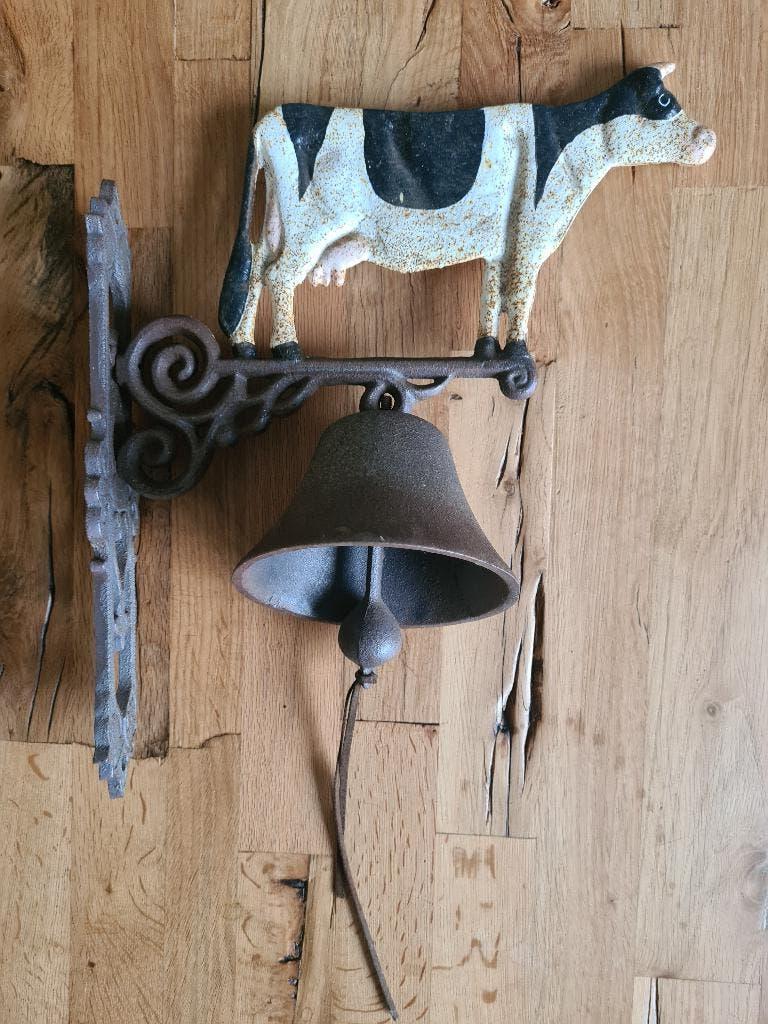 Gietijzeren koe met bel (voor bijvoorbeeld aan de voordeur), Metaal, Gebruikt, 30 cm, Decoratieobject