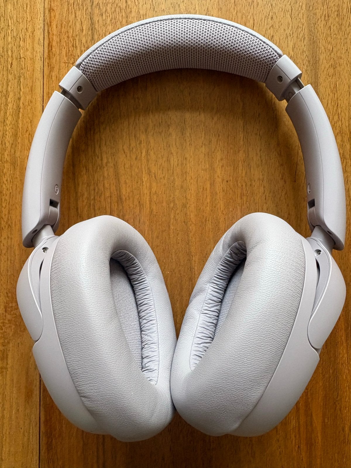 JLab Studio Pro Over-ear Koptelefoon - Grijs/lila, Bluetooth, Zo goed als nieuw, Overige kleuren, Over-ear