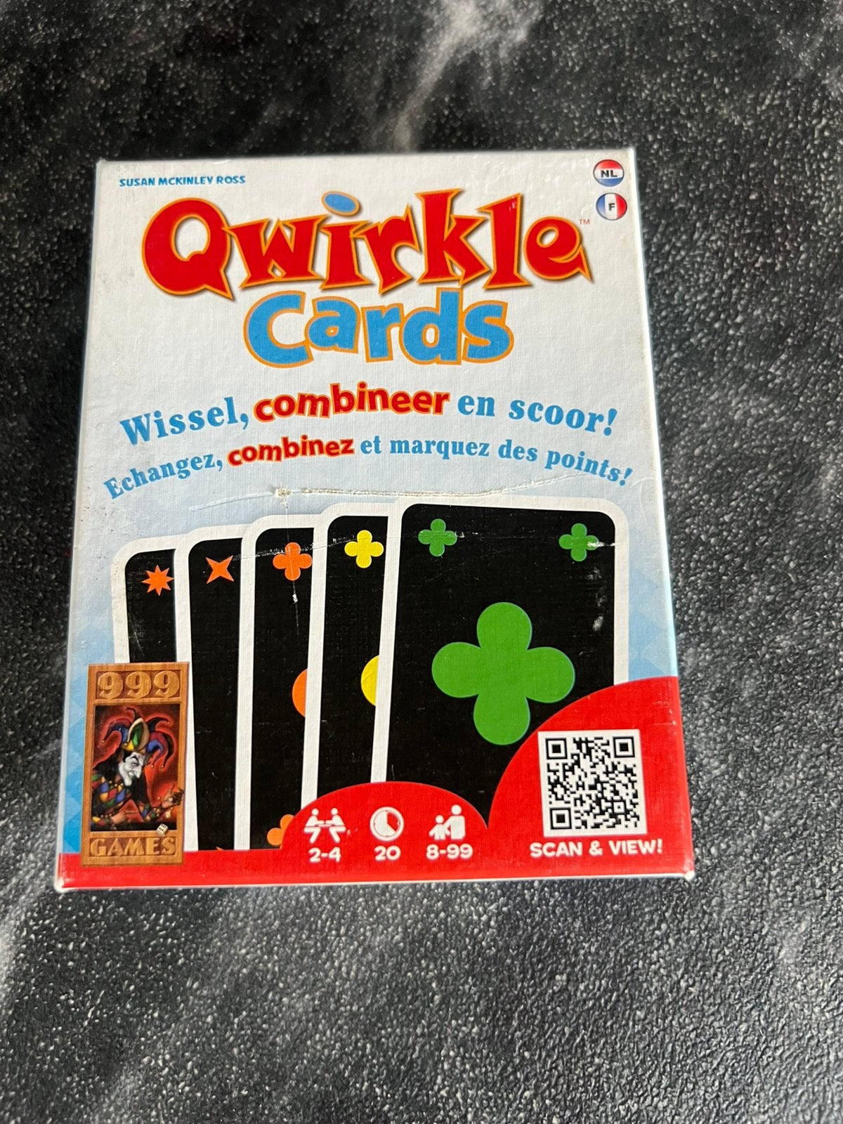 999 games Qwirkle Cards, Ophalen of Verzenden, Zo goed als nieuw