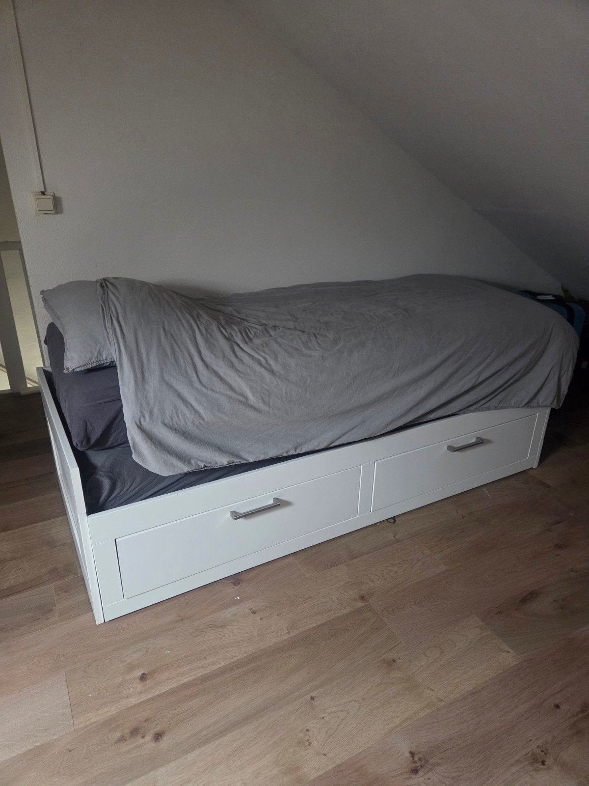 IKEA brimnes uitschuifbaar bed met twee matrassen, Eenpersoons, Wit, Ophalen of Verzenden, 80 cm