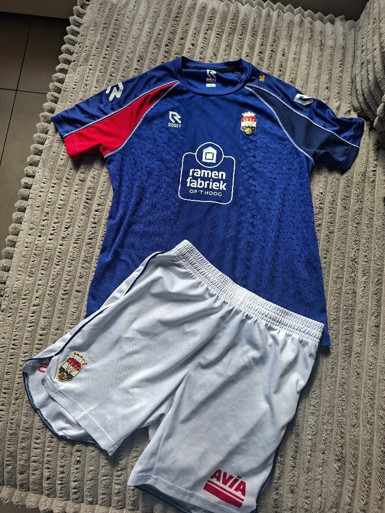 Willem2 voetbalset, Kinderen en Baby's, Ophalen of Verzenden, Zo goed als nieuw, Maat 164