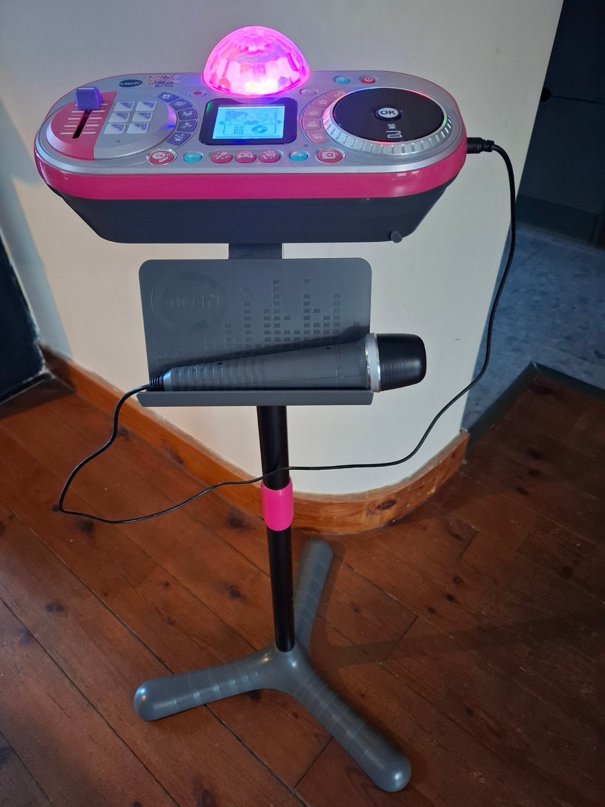 VTech Kidi Super Star DJ Studio met microfoon en lichteffect, Ophalen, Zo goed als nieuw, Complete set