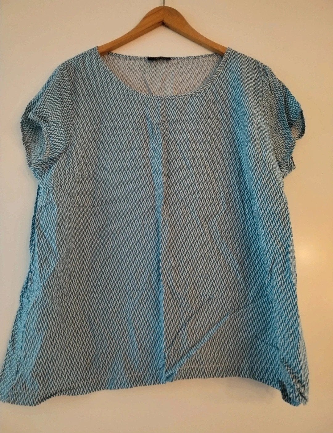 Norah blouse maat 44 met korte mouwen, Kleding | Dames, Blauw, Maat 42/44 (L), Ophalen of Verzenden, Korte mouw
