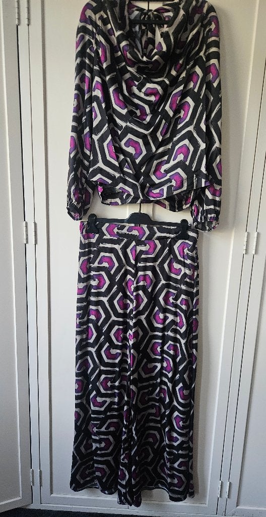 Studio Anneloes set: broek + top maat M / L zgan, Maat 38/40 (M), Ophalen of Verzenden, Zo goed als nieuw, Lang