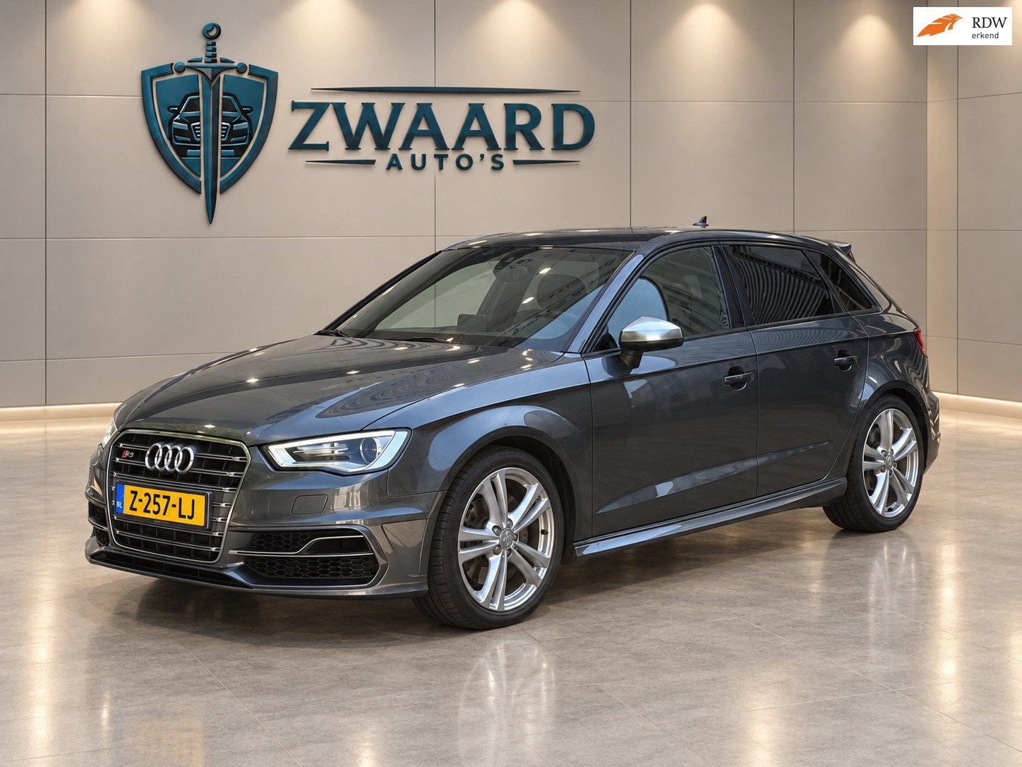 Audi S3 Sportback 2.0 TFSI S3 quattro Pro Line Plus l RS3 St, Auto's, Automaat, Stof, Gebruikt, 4 cilinders