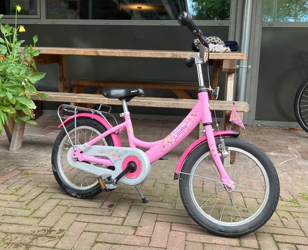 Mooie roze meidenfiets 16 inch, Ophalen, Terugtraprem, Gebruikt, Puky