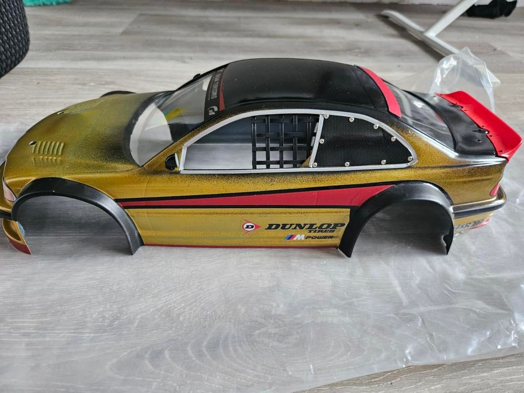 RC 1/10 BMW Carrosserie - Goud/Zwart Drift Body, Hobby en Vrije tijd, Modelbouw | Radiografisch | Auto's, Gebruikt, Schaal 1:10