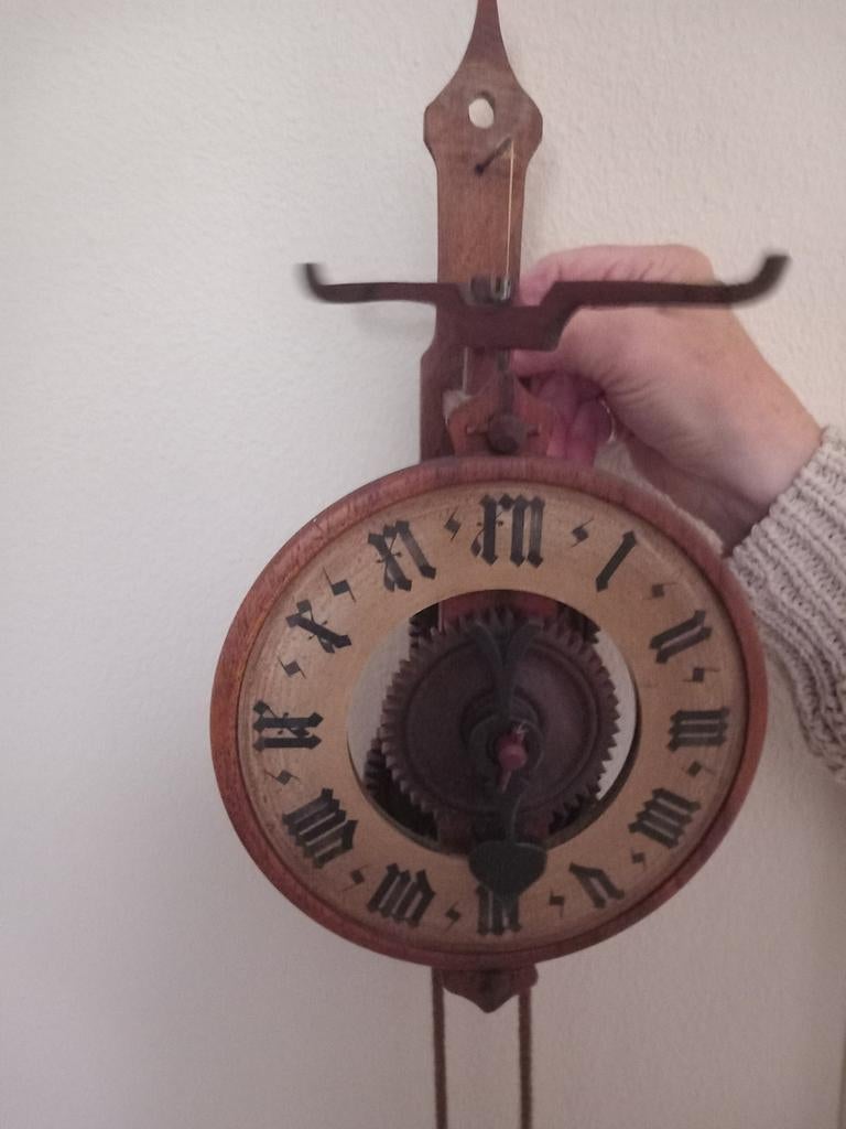 Houten skelet klokje, Ophalen of Verzenden
