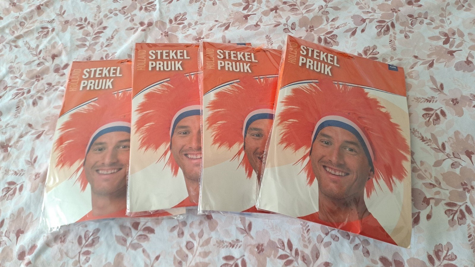 Oranje Stekel Pruik - Perfect voor Koningsdag of Carnaval!, Hobby en Vrije tijd, Nieuw, Ophalen of Verzenden, N.v.t, Carnaval