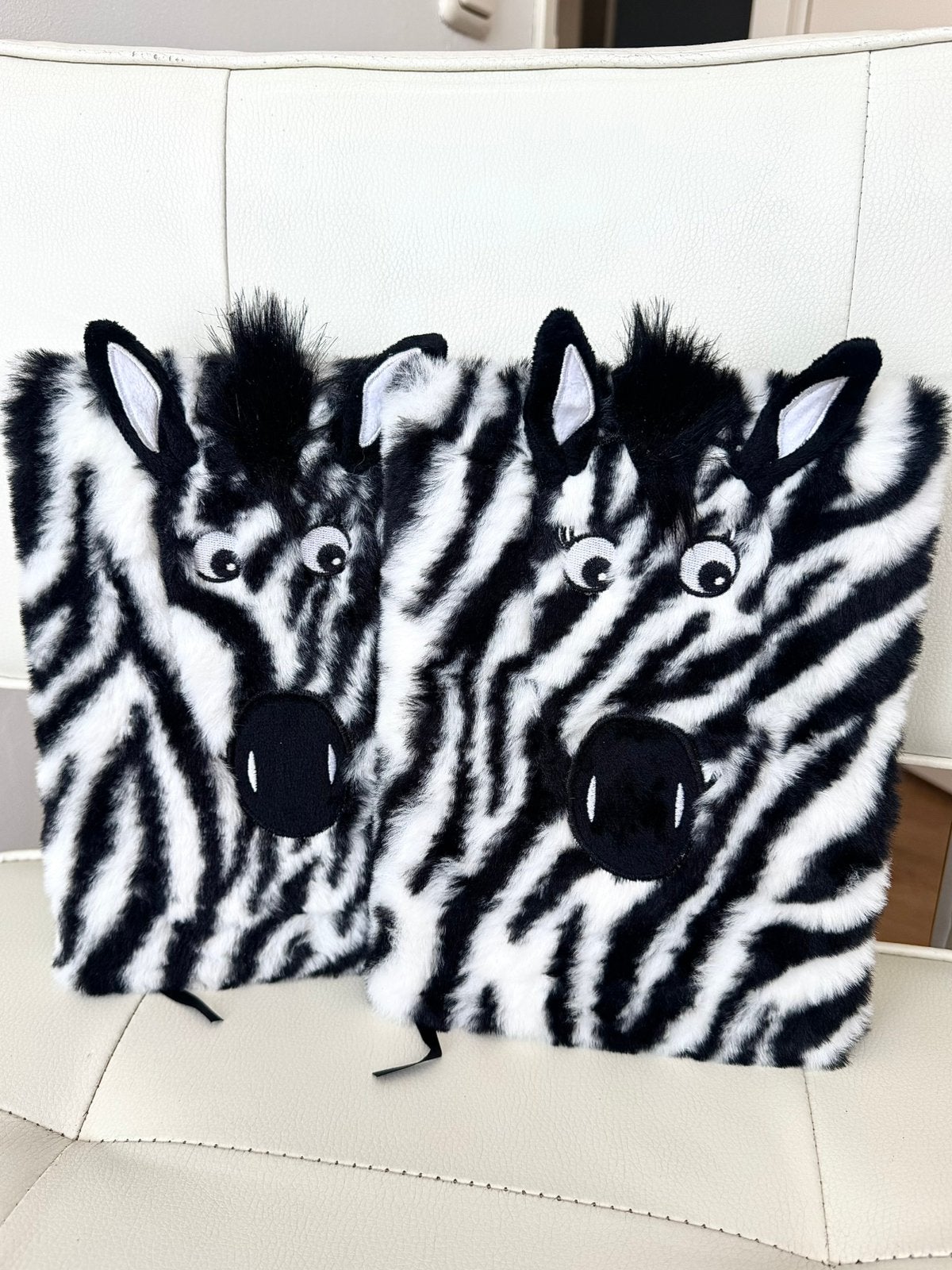 Hema fluffy zebra notitieboeken, Verzenden, Zo goed als nieuw