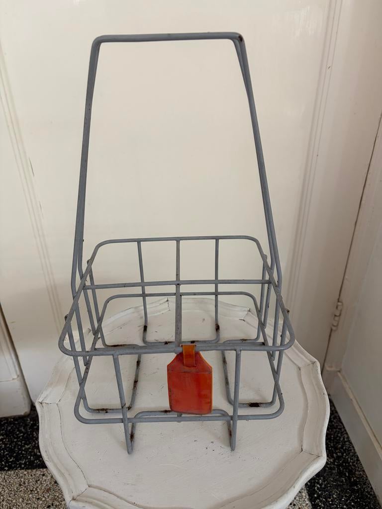 Vintage Flessenmand Grijs voor 4 flessen, Ophalen of Verzenden, Gebruikt, Rechthoekig, Overige materialen