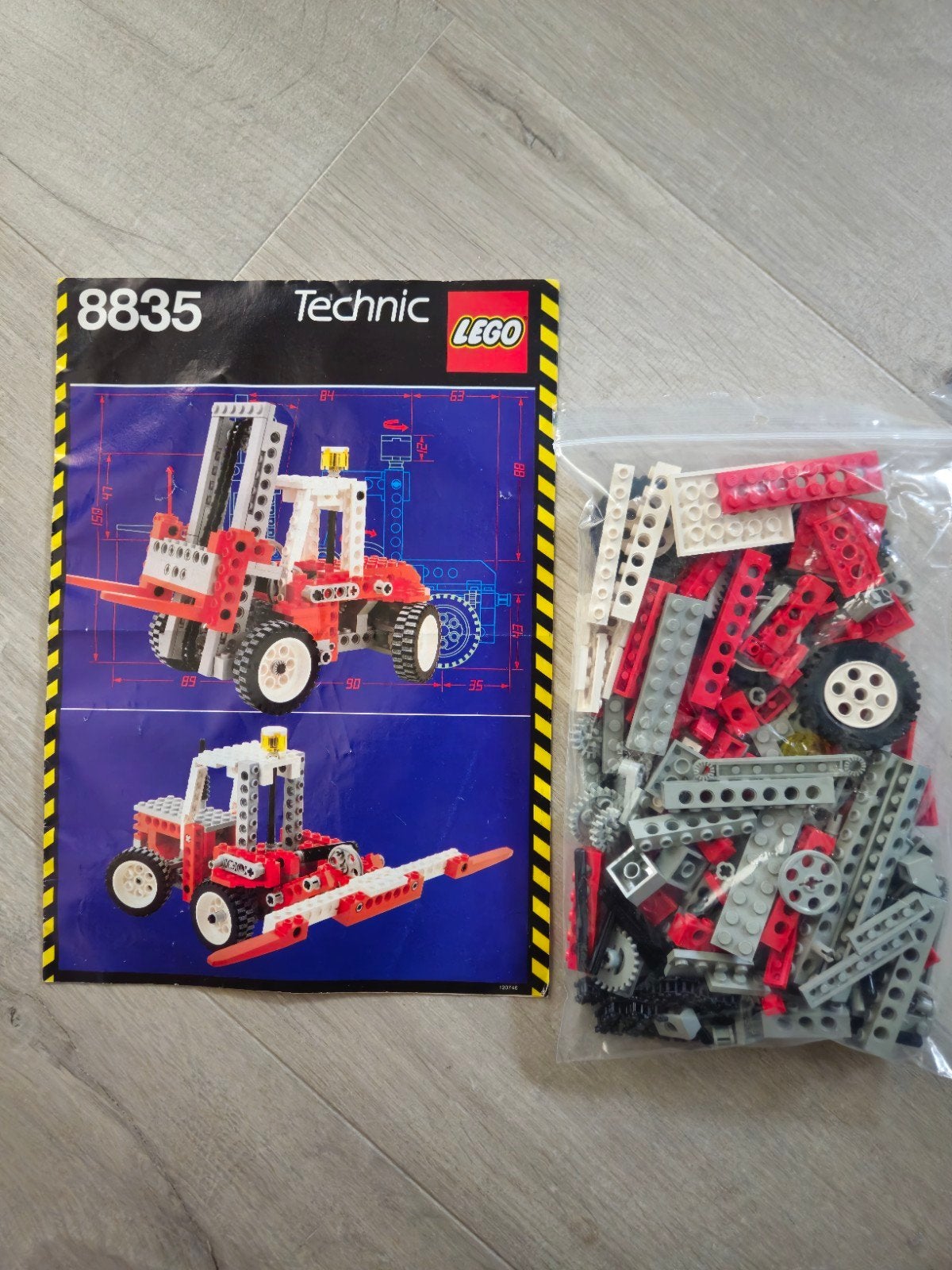 LEGO Technic 8835 Vorkheftruck, Kinderen en Baby's, Gebruikt, Lego, Inclusief instructies, Ophalen of Verzenden
