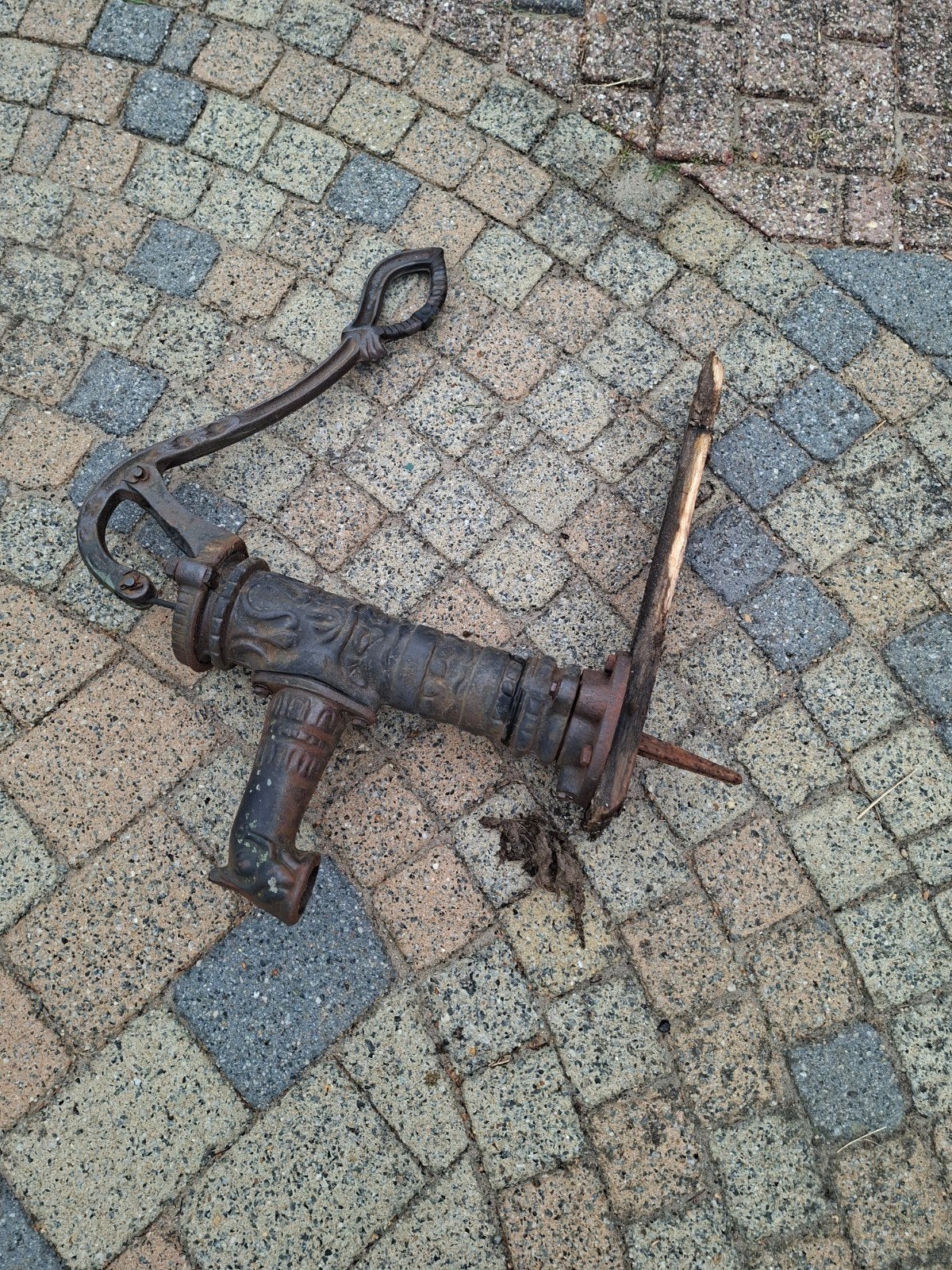 Waterpomp, Ophalen