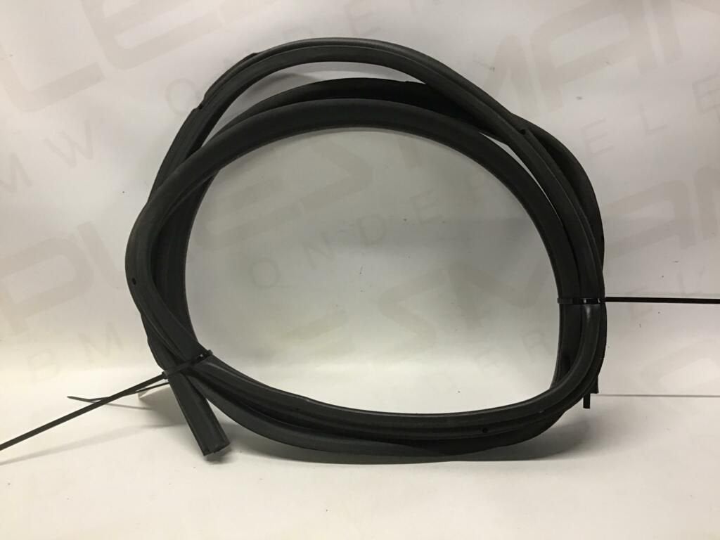 Deurrubber rechtsachter BMW 3-serie Touring E36 ('95-'99), Gebruikt, -, -, Ophalen of Verzenden