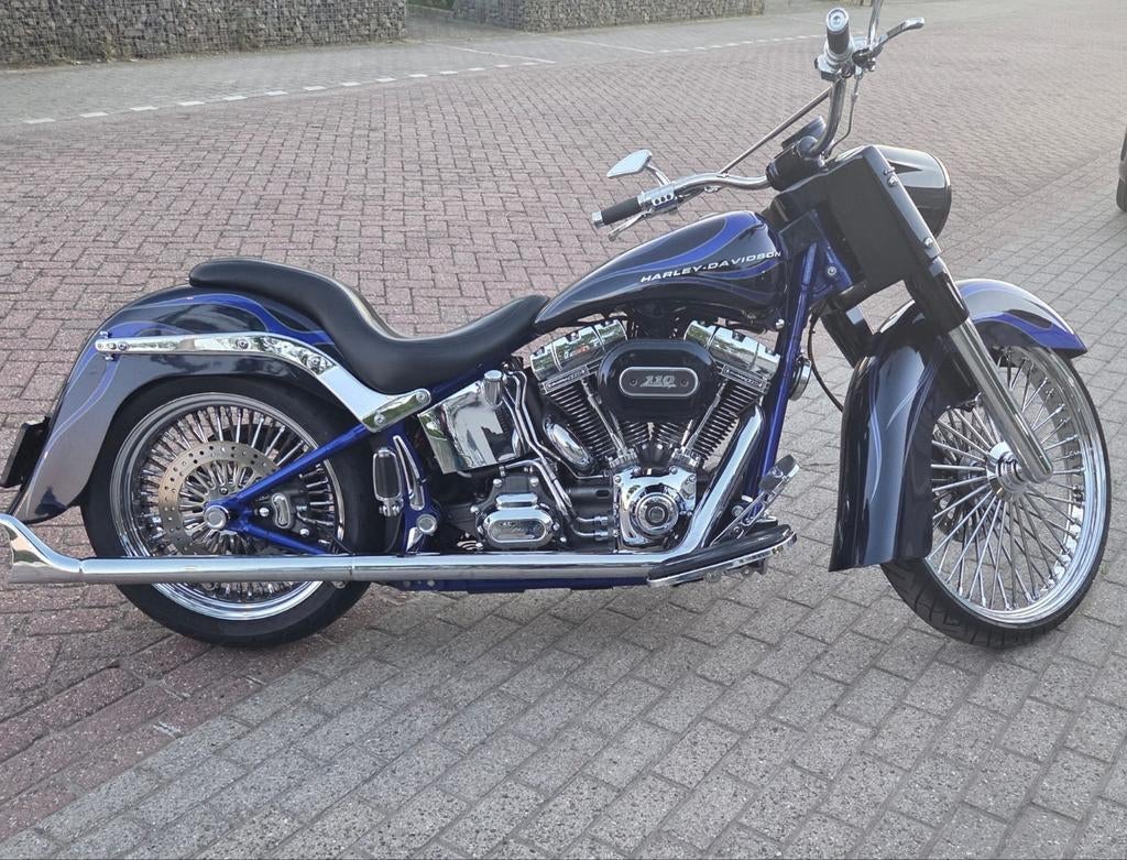 Harley-Davidson Custom Chopper - Uniek en Krachtig, 2 cilinders, Gebruikt, Particulier, Meer dan 35 kW