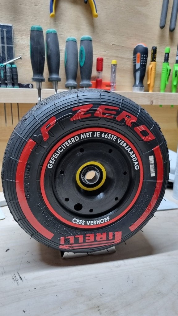 Formule 1 band als cadeau- evt met EIGEN tekst op de velg, Ophalen of Verzenden, Gebruikt, Formule 1