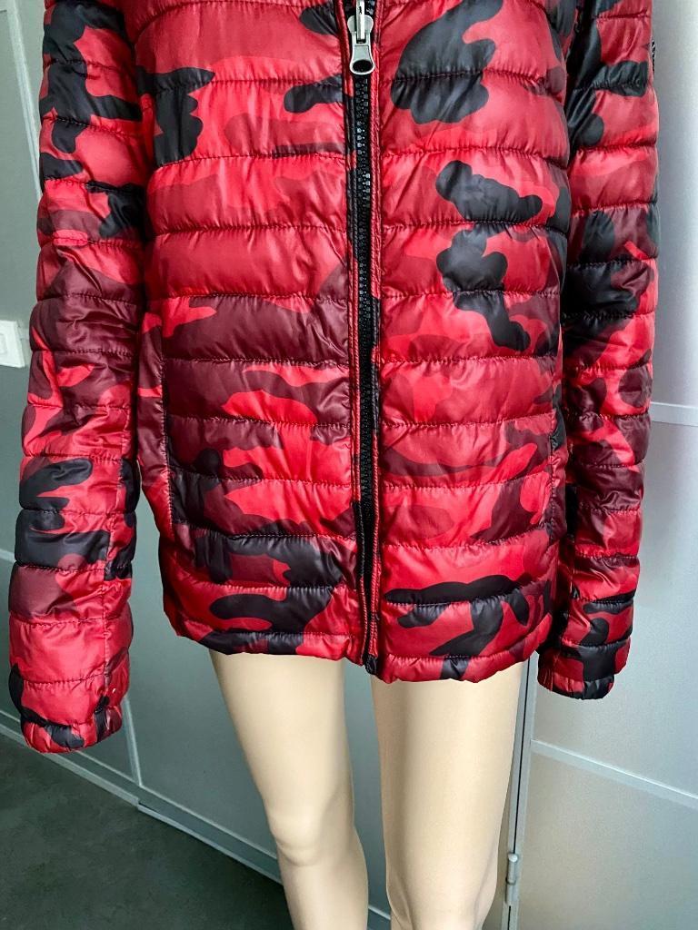 i639 Airforce maat 40=M jas winterjas jack puffer rood/zwart, Maat 38/40 (M), Airforce, Ophalen of Verzenden, Zo goed als nieuw