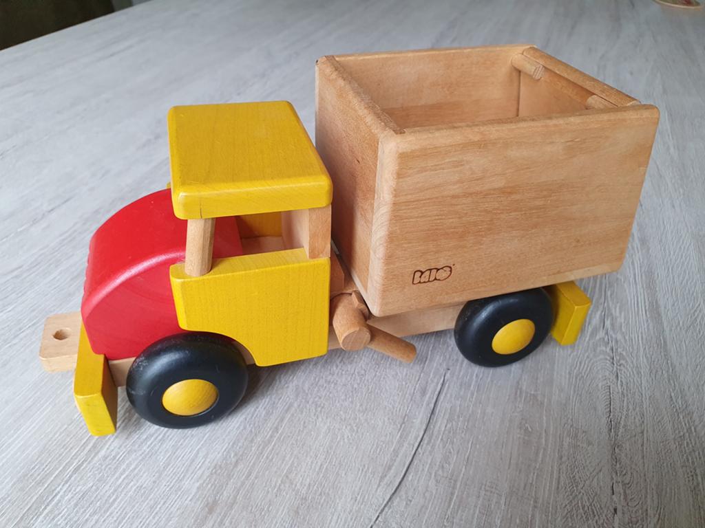 Houten speelgoed kiepwagen - Rood/Geel, Kinderen en Baby's, Speelgoed | Houten speelgoed, Ophalen of Verzenden, Gebruikt, Duw- of Trekspeelgoed