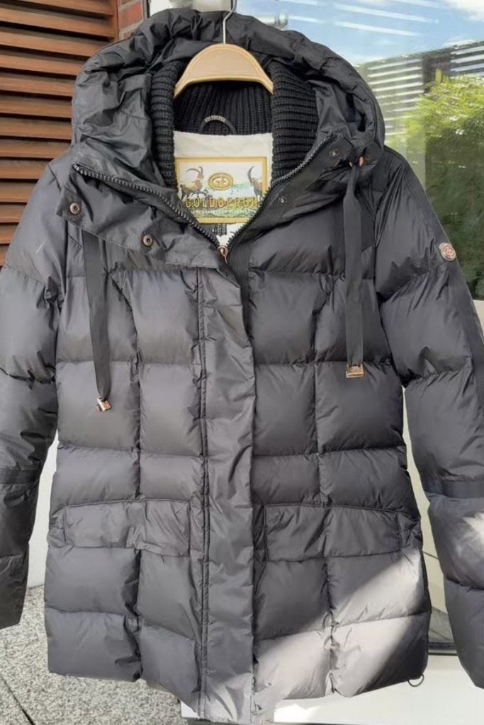 Goldbergh dons winterjas met 6 zakken (dames, maat 40), Maat 38/40 (M), Zwart, Ophalen of Verzenden, Zo goed als nieuw