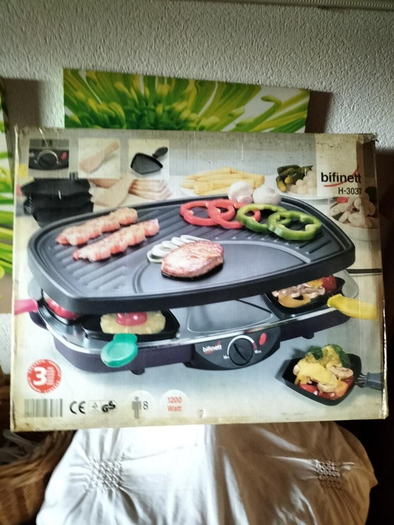 Bifinett Raclette Grill H-3037 - 8 personen, 1200W, Ophalen