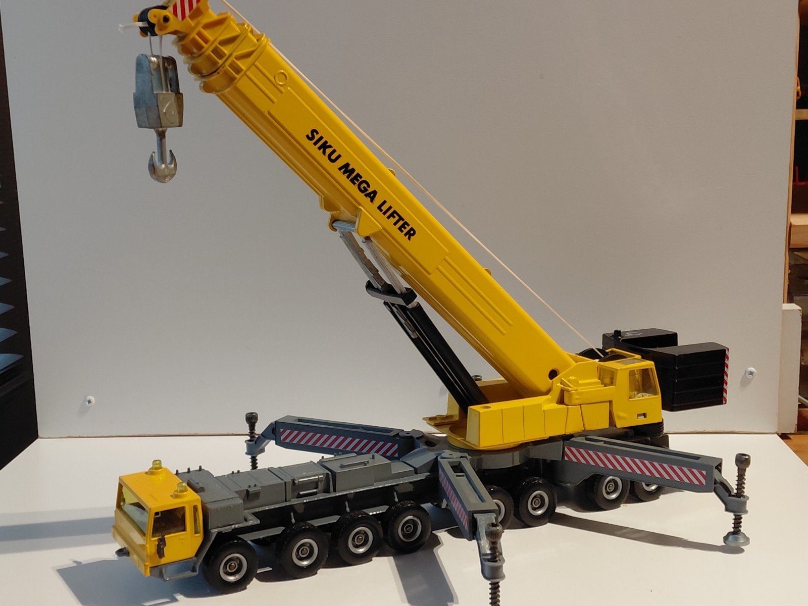Siku 4311 Mega Lifter telescoopkraan hijskraan modelauto, Hobby en Vrije tijd, Ophalen of Verzenden, Zo goed als nieuw, Hijskraan, Tractor of Landbouw