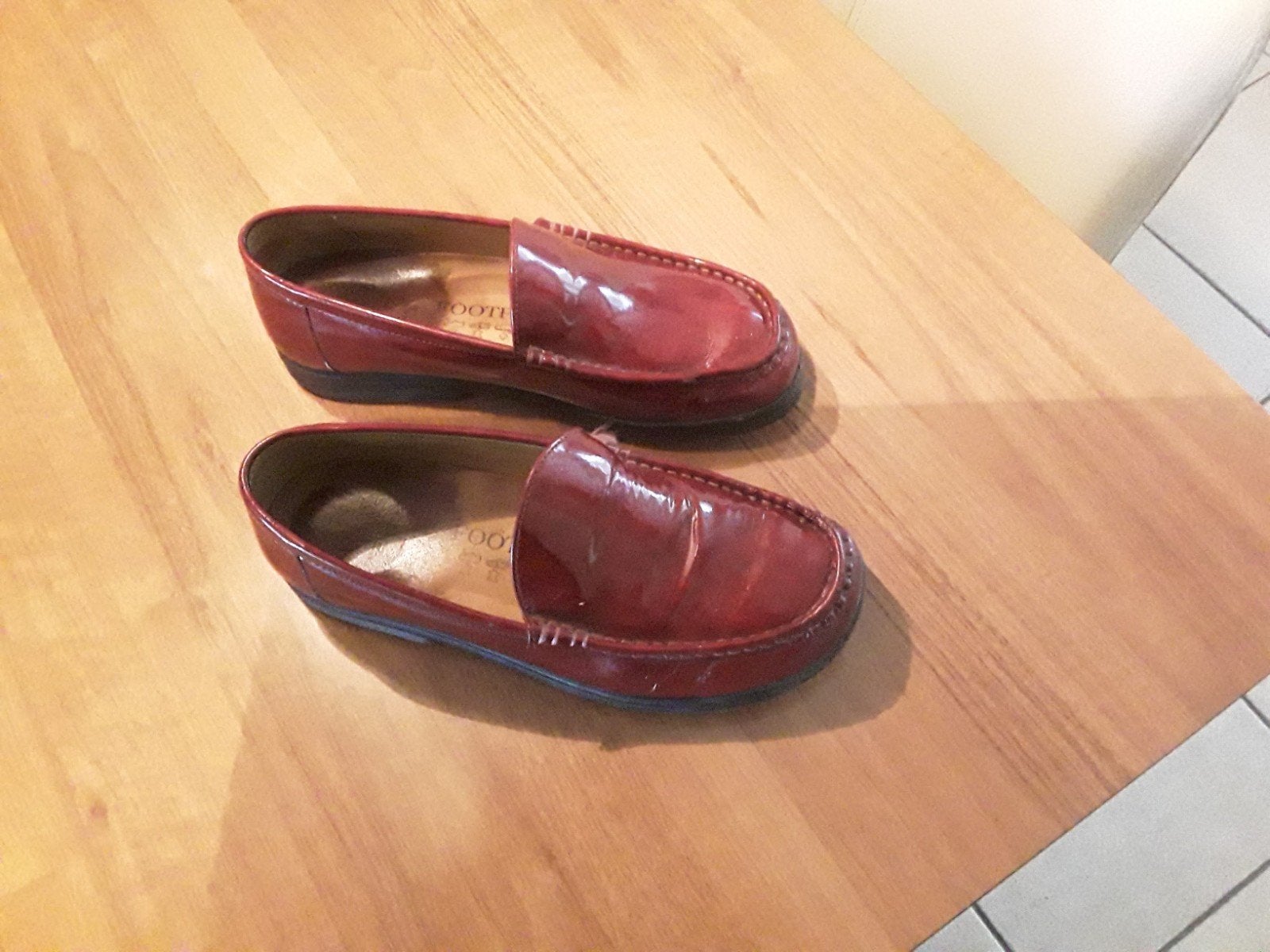 rode mocassins FOOTPRINTS, Ophalen of Verzenden, Rood, Sneakers of Gympen