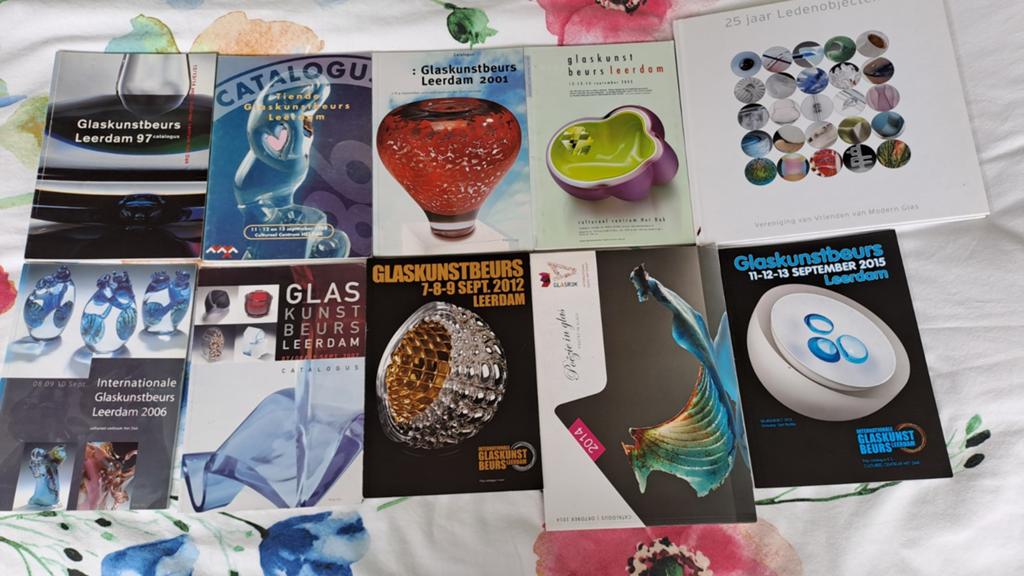 Glaskunst catalogussen, Ophalen of Verzenden, Zo goed als nieuw