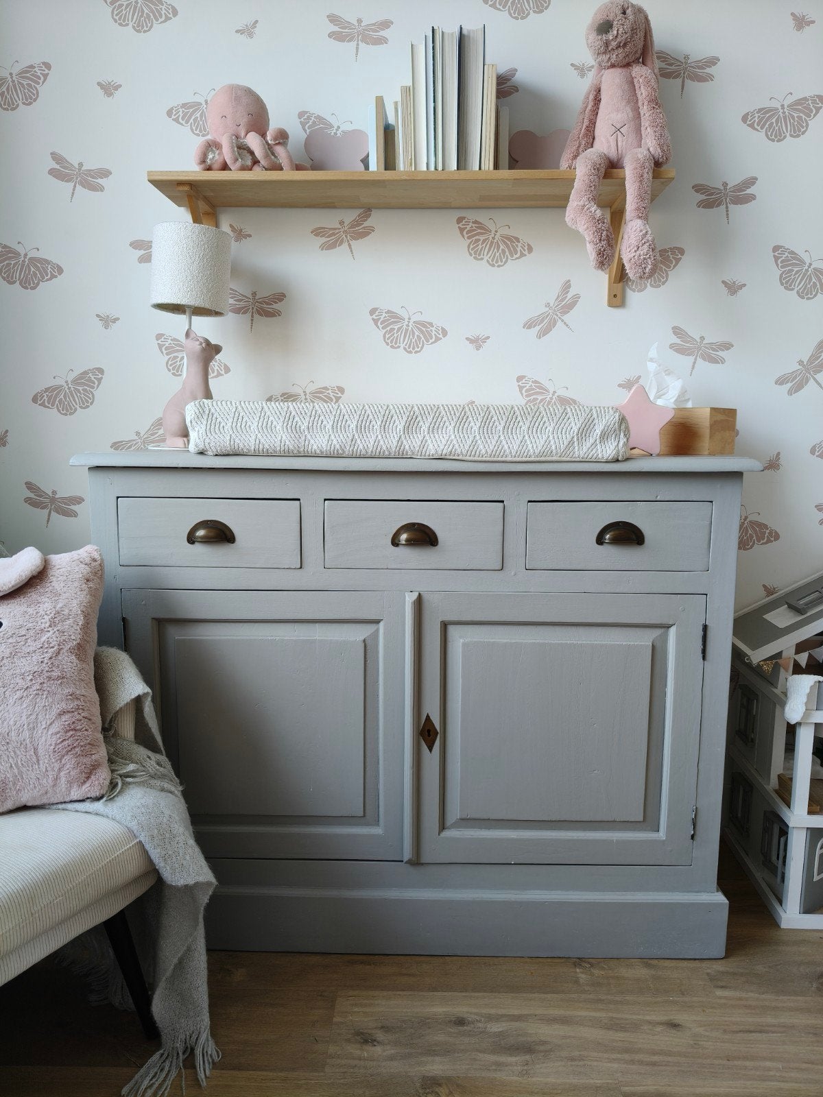 Mooi dressoir teakhout lichtgrijs, Ophalen, Gebruikt, 100 tot 150 cm, Teakhout