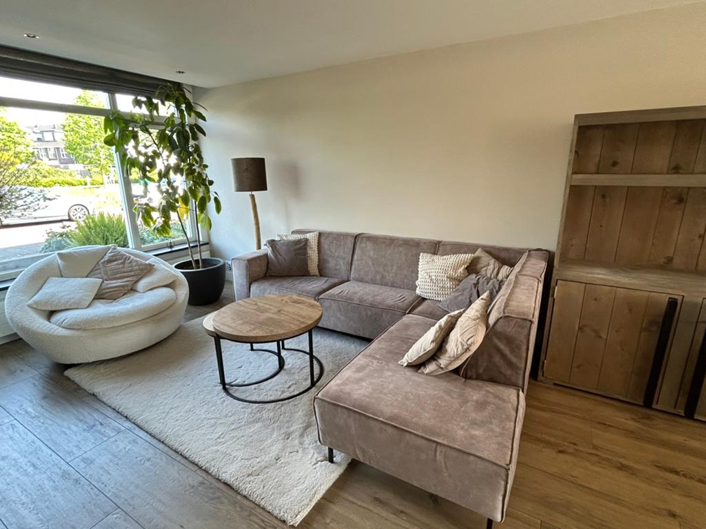 Taupe bank 270x200x90, Ophalen, Hoekbank, 75 tot 100 cm, Zo goed als nieuw