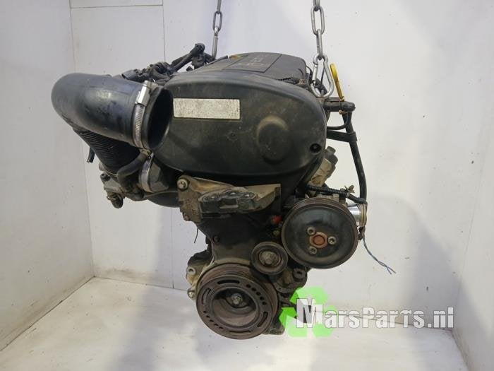 Motor van een Opel Zafira, Gebruikt, -, -, Opel