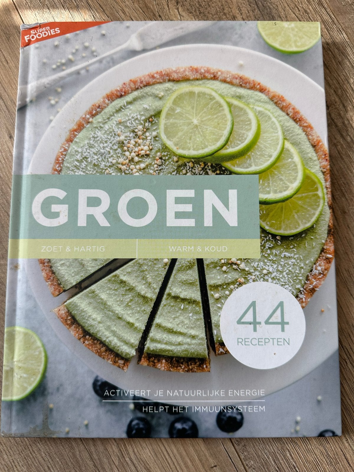 Superfoodies Groen: Zoet & Hartig, Warm & Koud Kookboek, Voorgerechten en Soepen, Ophalen of Verzenden, Zo goed als nieuw, Gezond koken