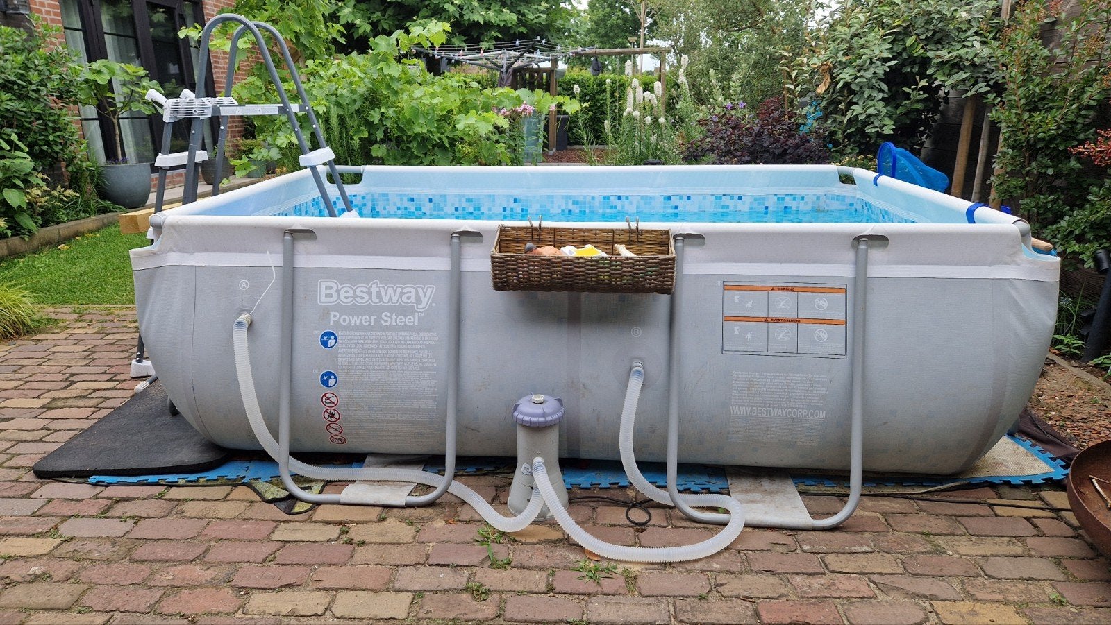 Zwembad in goede staat! 282cm x 196cmx84cm, Tuin en Terras, Ophalen, Rechthoekig, Opzetzwembad