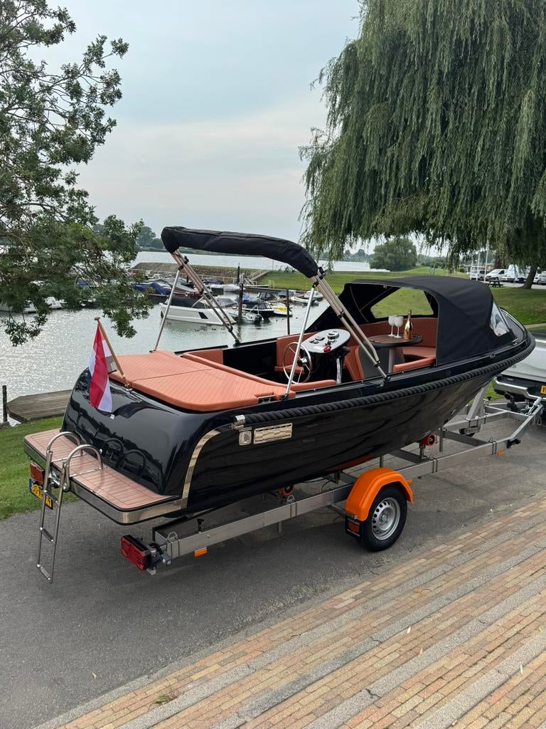 Maassloep 590 honda 20pk nieuw luxe opties