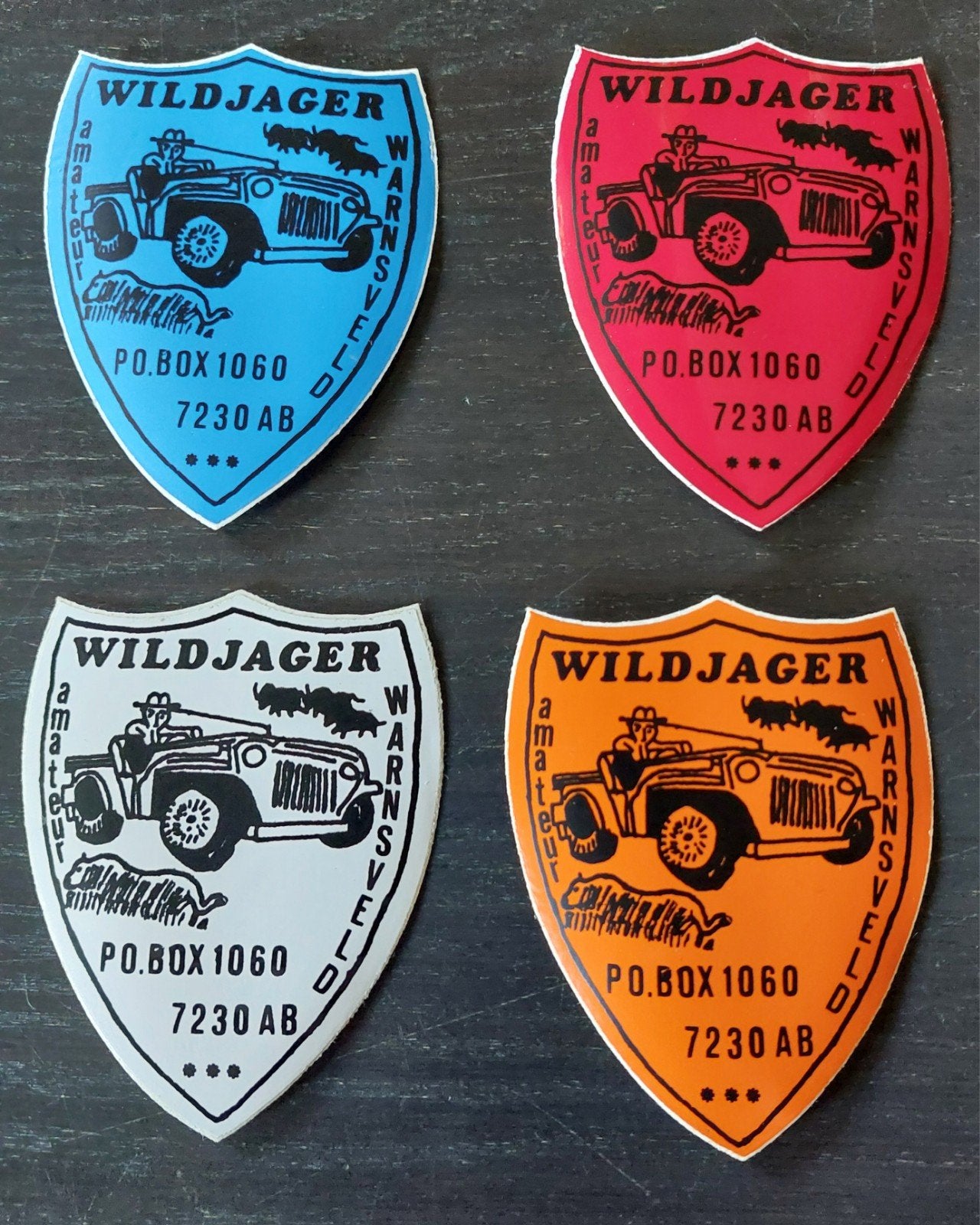 4 stickers Wildjager Warnsveld amateur zendpiraat, Ophalen of Verzenden, Gebruikt, Film, Tv of Omroep