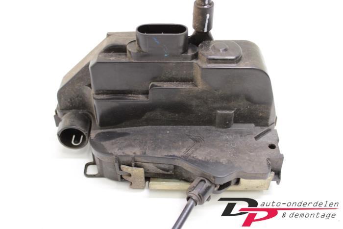 Deurslot Mechaniek 4Deurs rechts-voor van een Renault Megane, Gebruikt, -, Renault, -