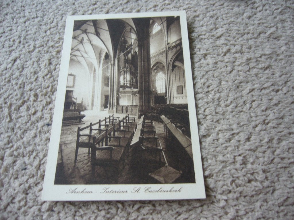 ARNHEM  =  INTERIEUR ST EUSEBIUSKERK   BRIEFKAART, Ophalen of Verzenden, Voor 1920, Gelopen, Gelderland