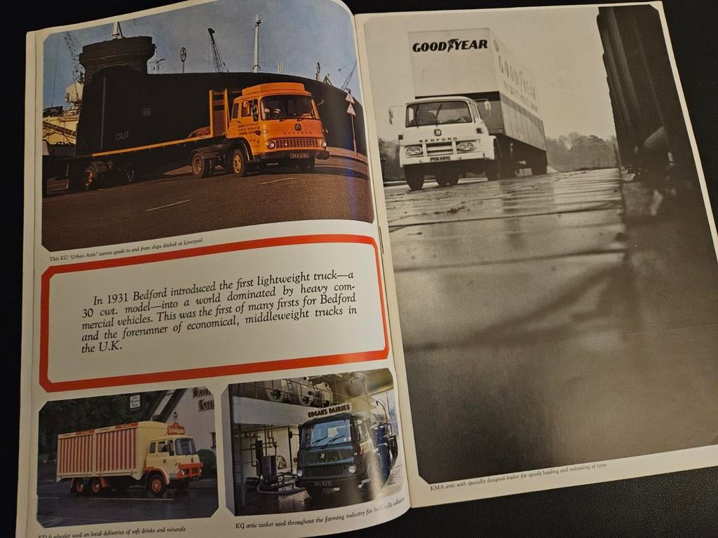 Brochure Bedford 1970 UK, Ophalen of Verzenden, Zo goed als nieuw, Overige merken