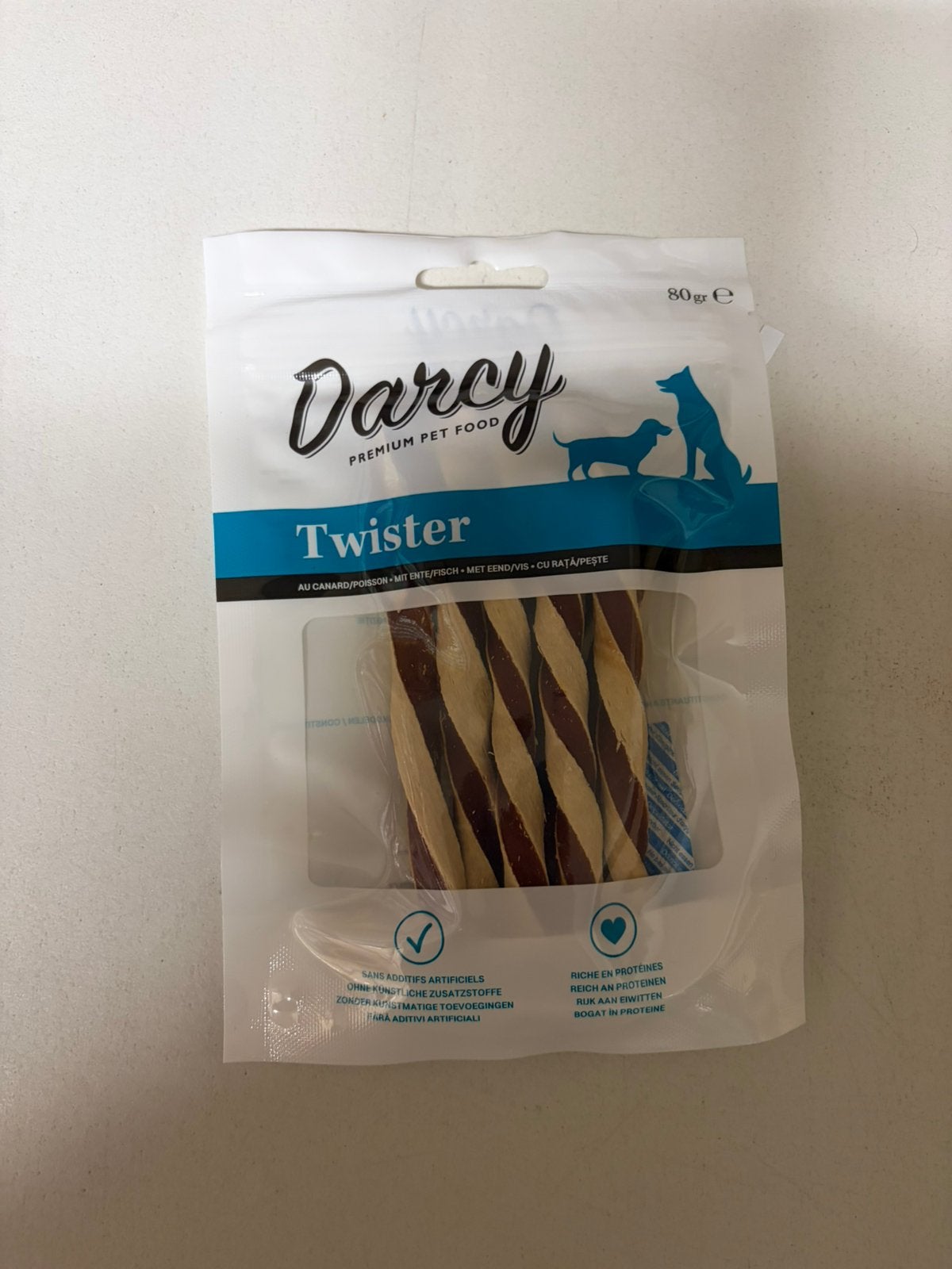 PARTIJ HONDENSNACKS, Verzenden