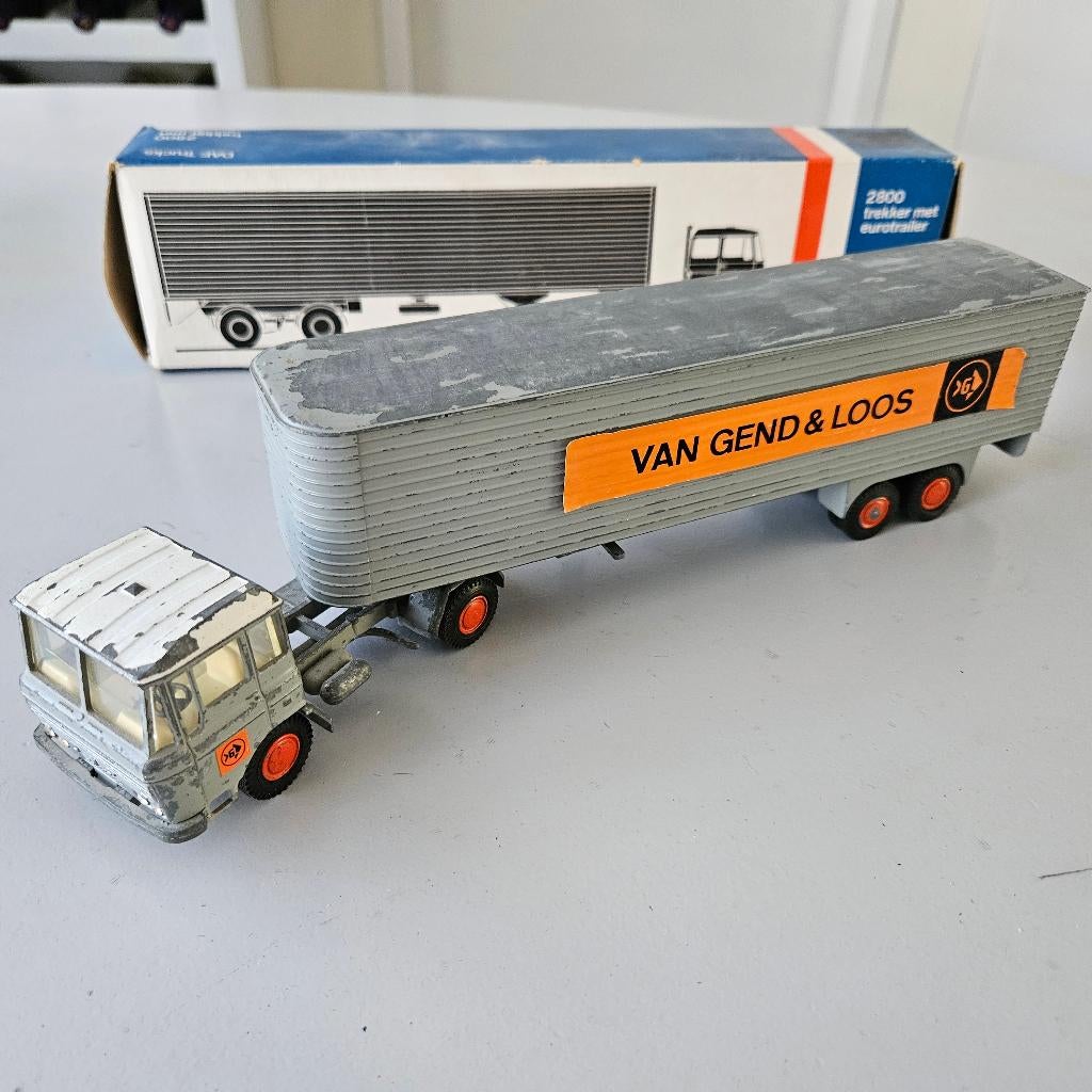 LION CAR: DAF 2600 trekker met trailer Van Gend en Loos, Hobby en Vrije tijd, Modelauto's | 1:50, Gebruikt, Bus of Vrachtwagen