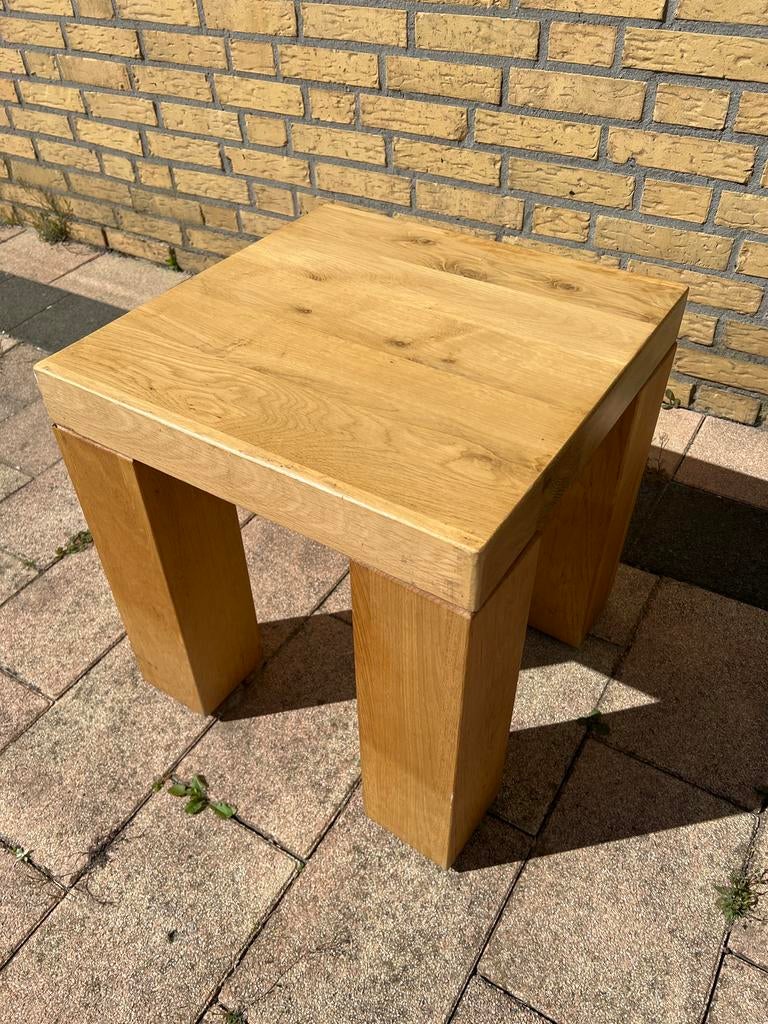 Set van 3 massief eiken bijzettafels - 60x60 en 2x 45x45, Huis en Inrichting, Tafels | Bijzettafels, Gebruikt, Vierkant, 55 tot 75 cm