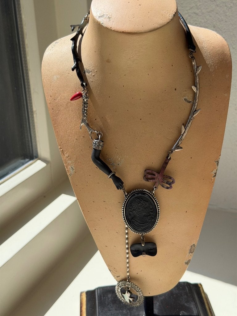 Gem kingdom ketting, Sieraden, Tassen en Uiterlijk, Kettingen, Met hanger, Zwart, Nieuw, Ophalen of Verzenden