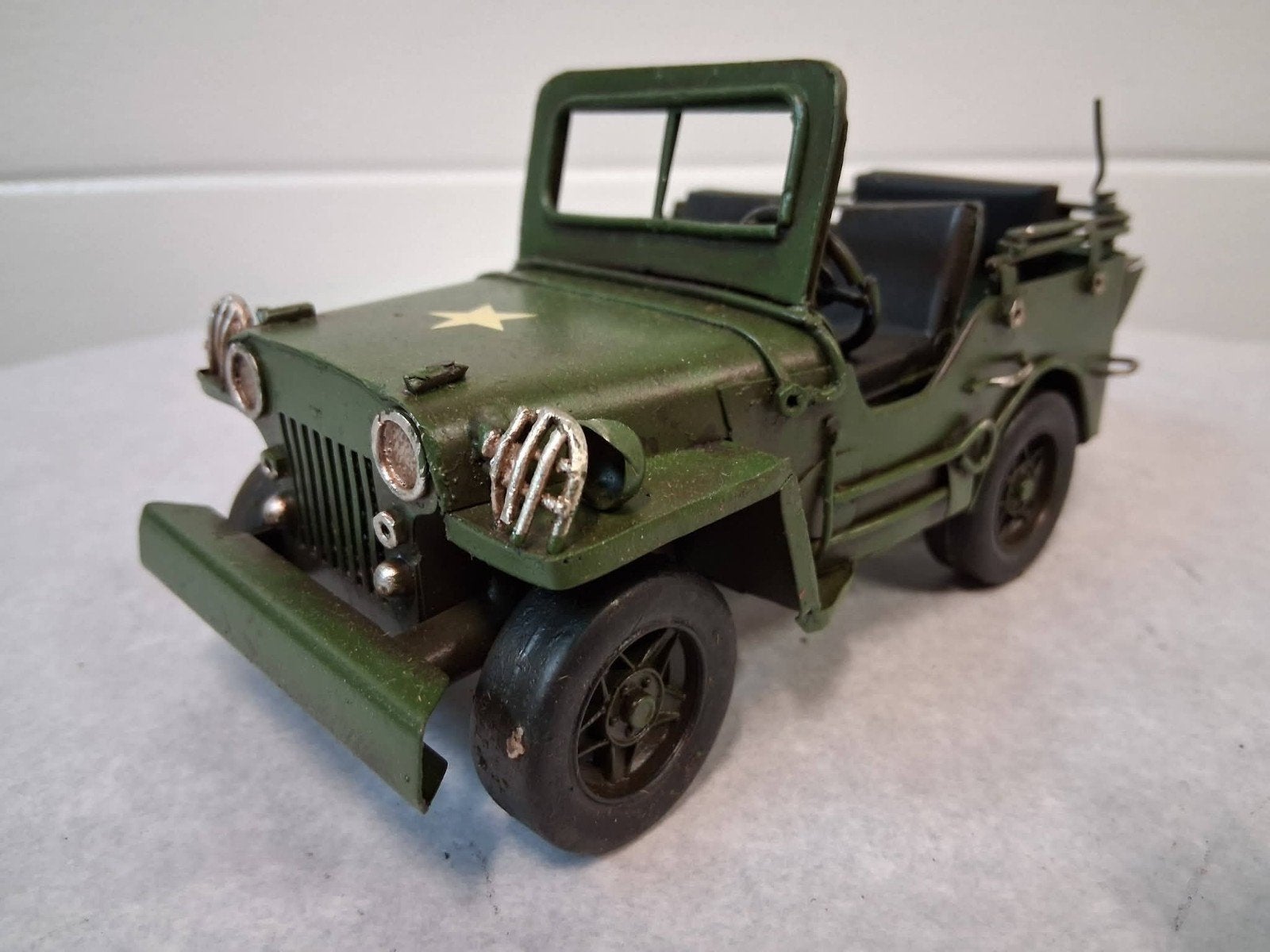 Legerjeep van metaal, Hobby en Vrije tijd, Ophalen of Verzenden, Nieuw
