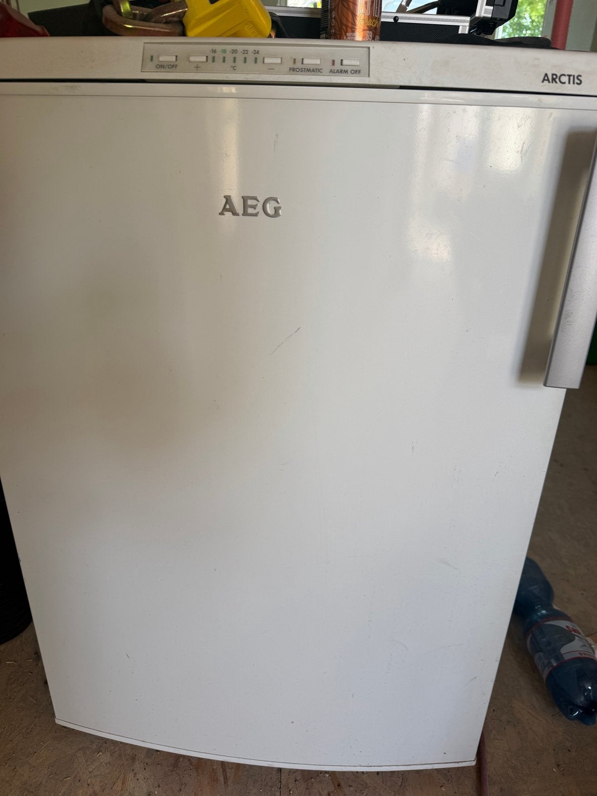 AEG Arctis vrieskast - Vriesvakken aanwezig, voor schoonmaak, Gebruikt, 100 tot 150 liter, 45 tot 60 cm, Met vriesvak