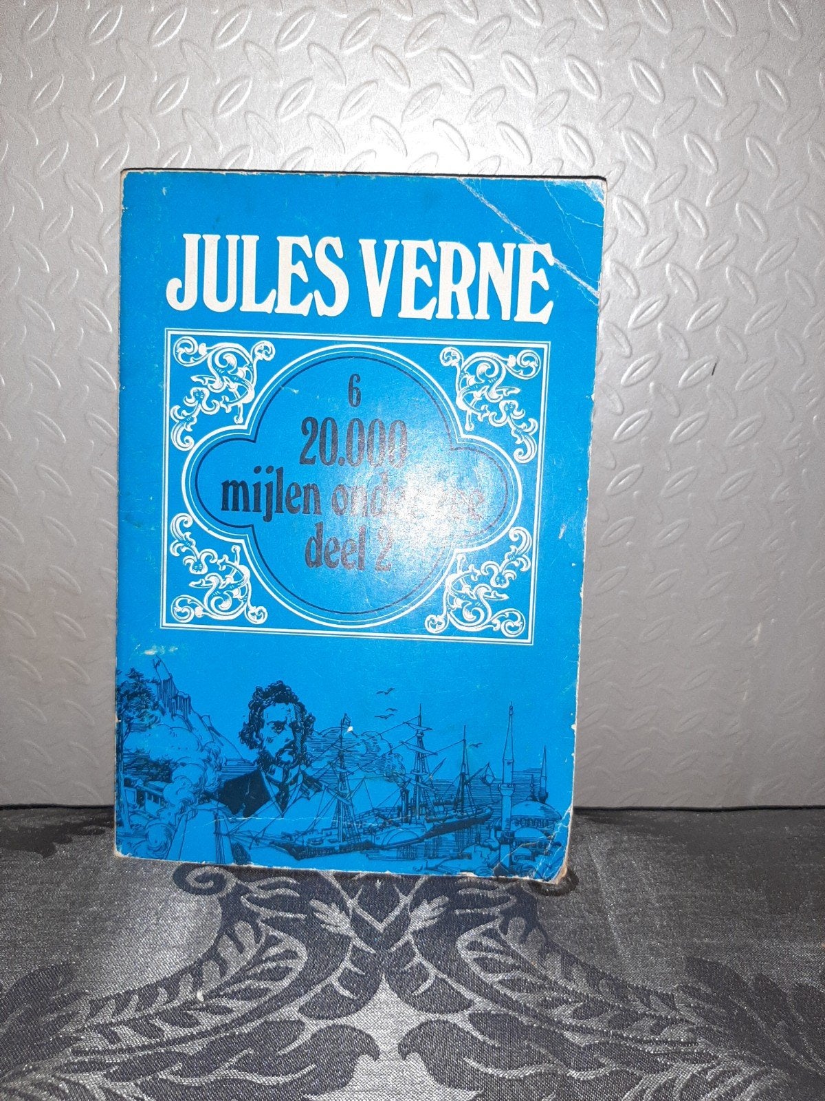 Jules Verne - 20.000 mijlen onder zee deel 2, Boeken, Ophalen of Verzenden, Gelezen