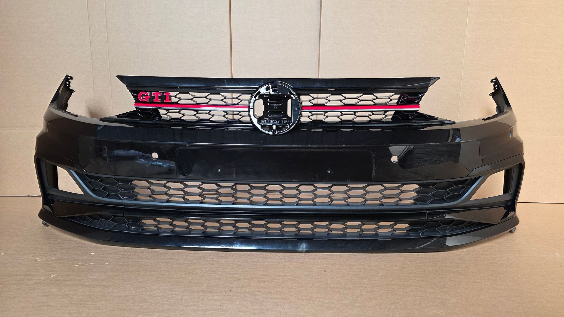 Voorbumper VW Polo 2G AW GTI 4xPDC L C9X bj.2018-2022 Bumper, Gebruikt, -, Ophalen of Verzenden, Bumper