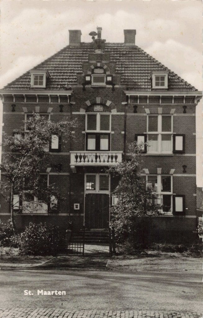 Sint Maarten Gemeentehuis M8360, Ophalen, 1960 tot 1980, Gelopen, Noord-Holland