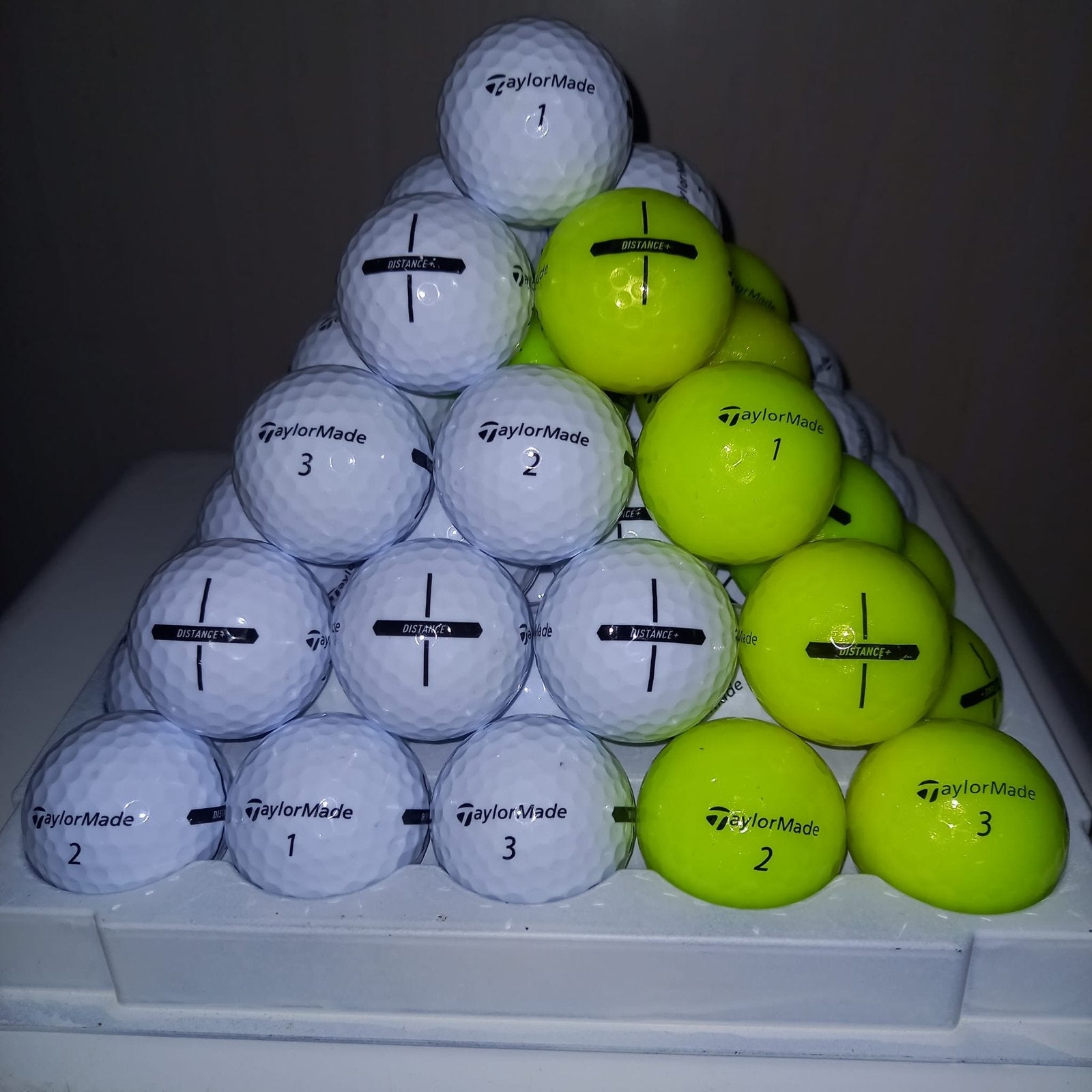 TaylorMade Distance AAAA Golfballen - 100 stuks, Sport en Fitness, Golf, Ophalen of Verzenden, Gebruikt, Bal(len)